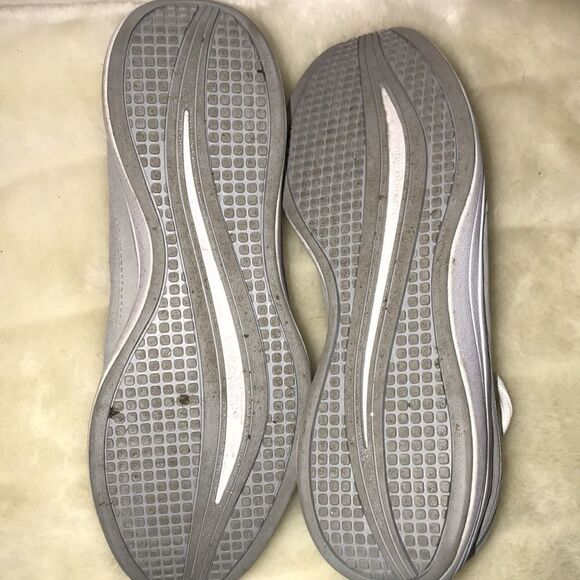 New Balance 1442 Women's Gray Rock & Tone Walking Athletic Shoes Size 9.5B - Picture 8 of 8